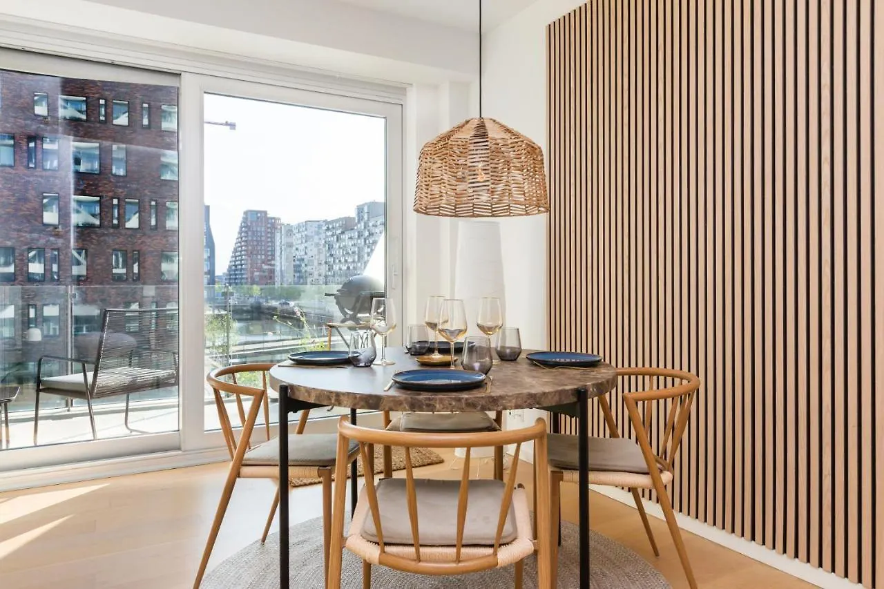 Apartment Lys 3 Vaerelses Lejlighed Med 26 M2 Sydvendt Altan Aarhus