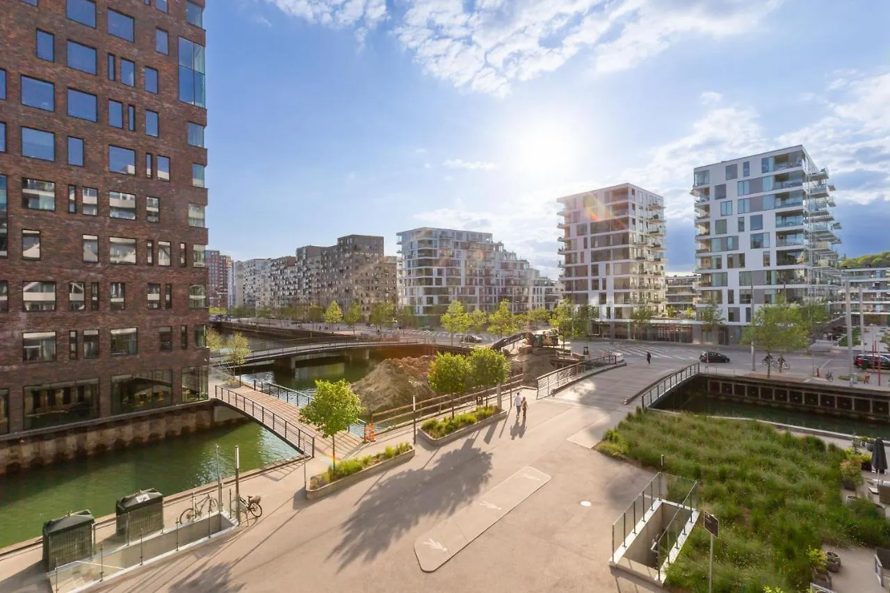 Apartment Lys 3 Vaerelses Lejlighed Med 26 M2 Sydvendt Altan Aarhus